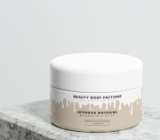 KRX Aesthetics INTENSIVE WHITENING PEELING Отбеливающая пилинг-паста взбитые сливки с папаином и рисовой пудрой для лица и тела 250 мл