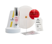 Utsukusy Wakai CHRISTMAS SET Антивозрастной набор против пигментации 