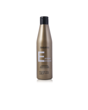 Salerm Champu de Accion Exfoliante Шампунь-пілінг для волосся проти лупи 250 мл